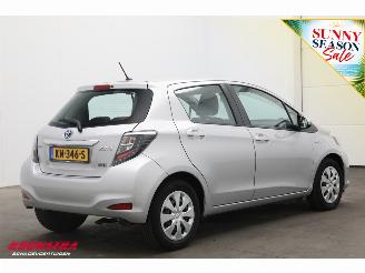 Toyota Yaris 1.5 Full Hybrid Aut. Aspiration Clima Cruise Camera picture 3