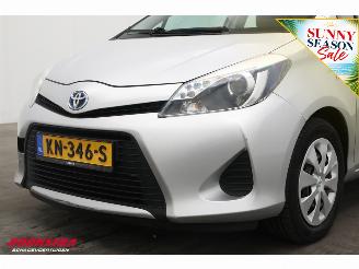 Toyota Yaris 1.5 Full Hybrid Aut. Aspiration Clima Cruise Camera picture 11