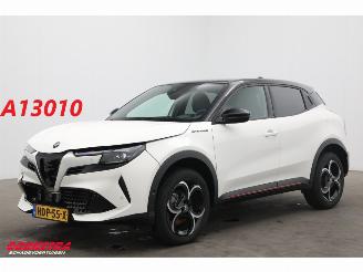 uszkodzony samochody osobowe Alfa Romeo Junior 1.2 Turbo Hybrid Ibrida Speciale Navi Clima Cruise Camera SHZ PDC 2025/1