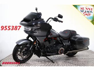 krockskadad bil motor Harley-Davidson  CVO Road Glide 5HD Khrome Cruise Heizgriffe Navi 2025/8