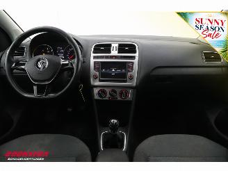 Volkswagen Polo 1.4 TDI BlueMotion 5-DRS Bluetooth Airco Cruise picture 17