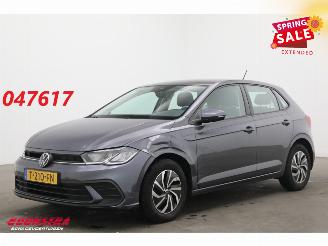 damaged passenger cars Volkswagen Polo 1.0 TSI Life Virtual ACC Apple/Android Airco 2023/6