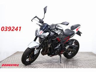damaged motor cycles Kawasaki Z 900 ABS LED Akrapovic 8.583 km! 2022/4