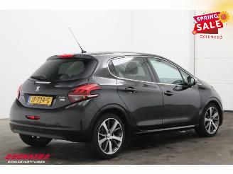 Peugeot 208 1.2 PureTech Aut. Première Pano Navi Clima Cruise Camera 29.828 km! picture 3