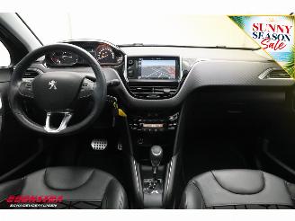 Peugeot 208 1.2 PureTech Aut. Première Pano Navi Clima Cruise Camera 29.828 km! picture 16