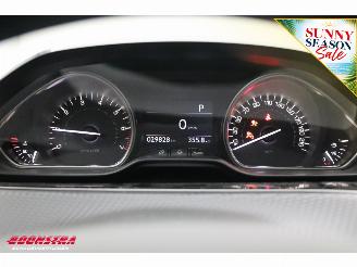 Peugeot 208 1.2 PureTech Aut. Première Pano Navi Clima Cruise Camera 29.828 km! picture 23