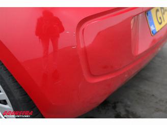 Volkswagen Up! 1.0 move up! BlueMotion 5-DRS Airco 132.646 km! picture 9
