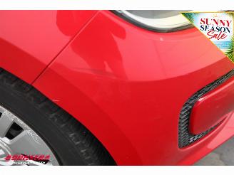 Volkswagen Up! 1.0 move up! BlueMotion 5-DRS Airco 132.646 km! picture 5