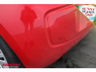Volkswagen Up! 1.0 move up! BlueMotion 5-DRS Airco 132.646 km! picture 9