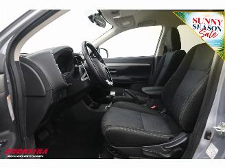 Mitsubishi Outlander 2.0 Executive Edition Navi Clima Cruise Camera PDC AHK picture 19