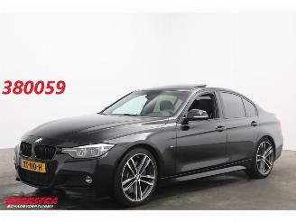 Unfallwagen BMW 3-serie 330i Aut. M-Sport Edition LED Leder Cruise SHZ PDC 2019/3