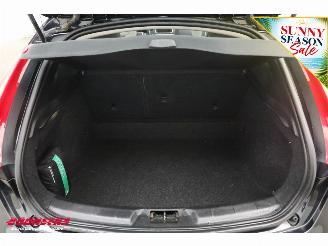 Volvo V-40 1.6 T3 Kinetic Pano Leder Navi Clima Cruise Camera PDC picture 31