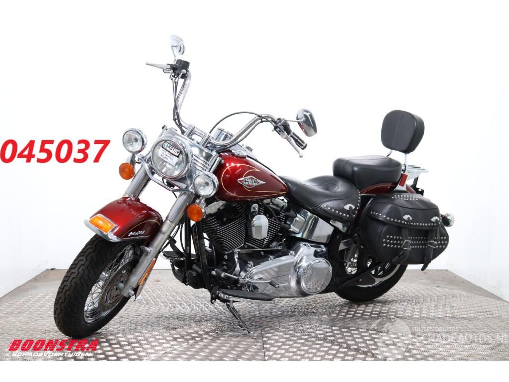 Harley-Davidson FLSTC Heritage Softail Classic Vance Hines