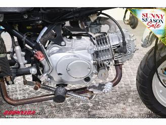 Honda  Monkey Trike 125cc picture 10