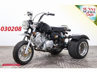 voitures motocyclettes  Honda  Monkey Trike 125cc 