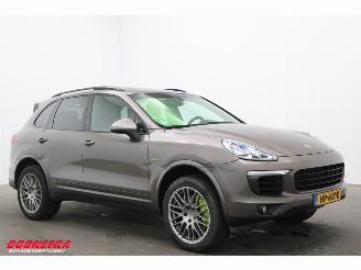 Porsche Cayenne 3.0 S E-Hybrid Pano PDLS PASM Leder Cruise SHZ picture 2