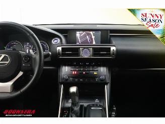 Lexus IS 300h Business Line Pro Leder Navi Clima Cruise Camera SHZ PDC picture 16