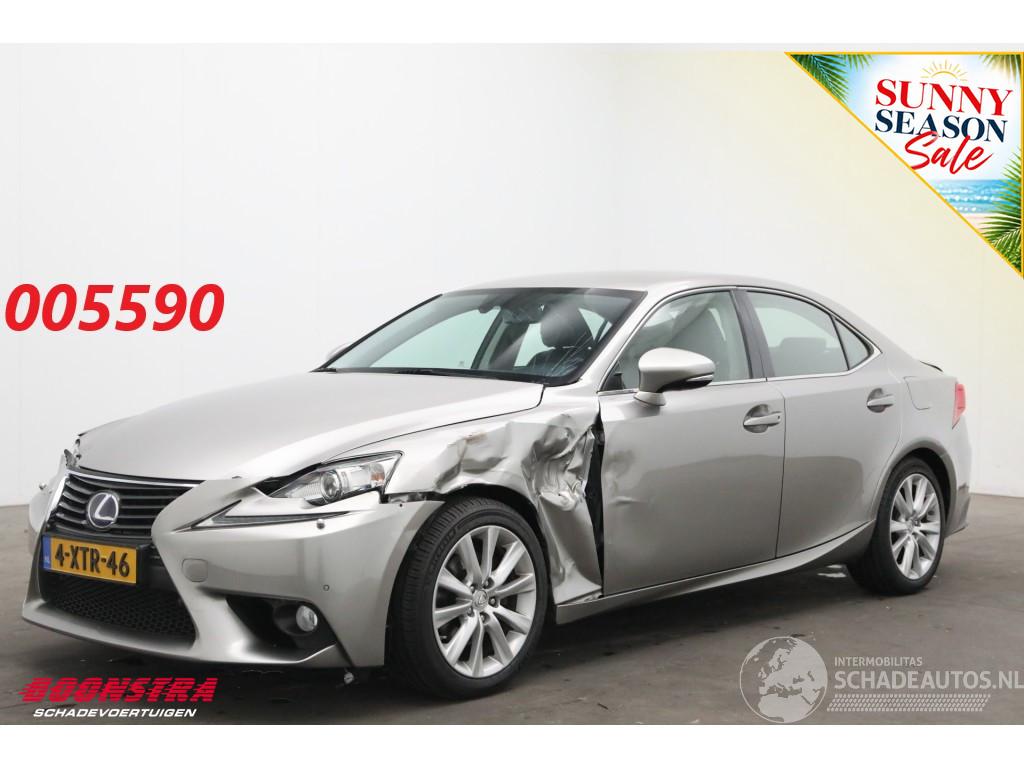Lexus IS 300h Business Line Pro Leder Navi Clima Cruise Camera SHZ PDC