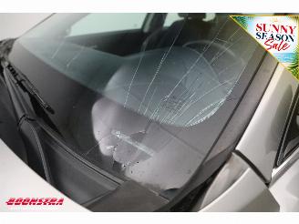 Lexus IS 300h Business Line Pro Leder Navi Clima Cruise Camera SHZ PDC picture 11