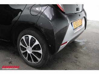 Toyota Aygo 1.0 VVT-i x-play limited Apple/Android Cruise Camera picture 6