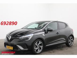 Schadeauto Renault Clio 1.6 E-Tech Hybrid 145 R.S. Line LED Virtual Cruise Camera PDC 2022/11