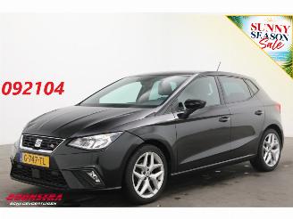 krockskadad bil auto Seat Ibiza 1.0 TSI FR Business Intense Navi Clima Cruise PDC 2019/12