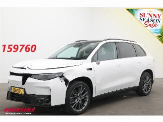 krockskadad bil auto Leapmotor C10 Design REEV 28.4 kWh Navi 360° Pano 7123km!! 2026/2