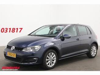 Tweedehands auto Volkswagen Golf 1.6 TDI 110pk Comfortline Clima Navi Cruise SHZ 2016/4