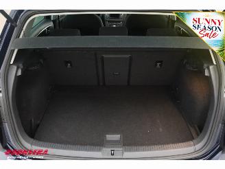 Volkswagen Golf 1.6 TDI 110pk Comfortline Clima Navi Cruise SHZ picture 18