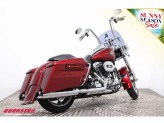 Harley-Davidson  FLHRSE5 CVO Road King picture 3