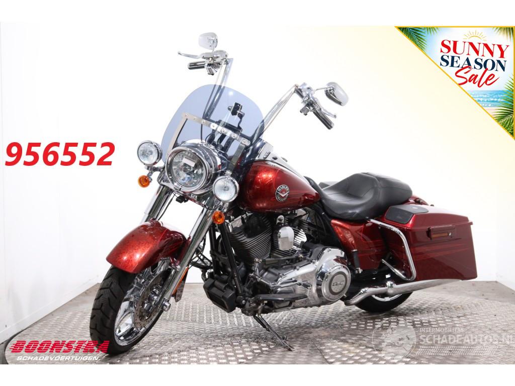 Harley-Davidson  FLHRSE5 CVO Road King