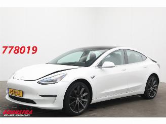 Damaged car Tesla Model 3 Long Range AWD 75 kWh Pano LED ACC Leder Camera 2020/9