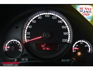 Volkswagen Up! 1.0 take up! BlueMotion 5-DRS Airco 95.798 km! picture 19