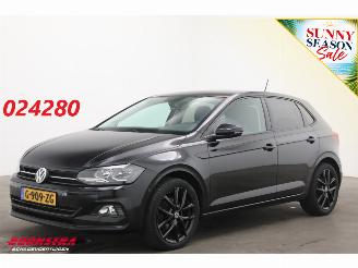 Coche accidentado Volkswagen Polo 1.6 TDI Comfortline 5-DRS ACC Airco Navi Apple Android AHK PDC 2020/1