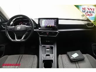 Seat Leon Sportstourer 2.0 TDI Aut. Style LED ACC Virtual Apple/Android Camera LRHZ SHZ picture 17