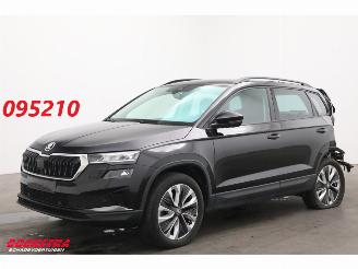 Vaurioauto  passenger cars Skoda Karoq 2.0 TDI DSG Style 4x4 ACC Navi Clima Apple/Android Camera 75.278 km! 2024/5