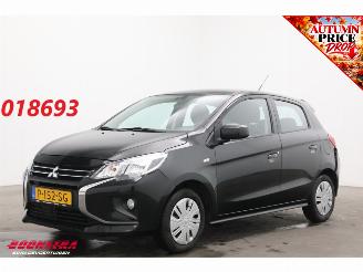 krockskadad bil auto Mitsubishi Space-star 1.2 Cool+ Bluetooth Airco 2022/5