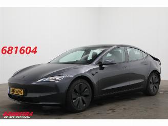 Voiture accidenté Tesla Model 3 RWD 60 kWh Fahrbereit Pano LED ACC Leder Camera SHZ 2025/12