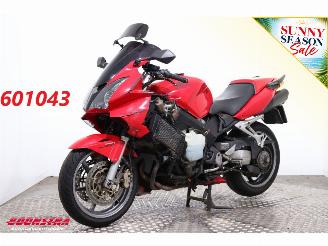škoda motocykly Honda  VFR 800FI ABS 2004/3