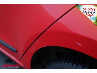 Volkswagen Up! 1.0 move up! BlueMotion 5-DRS Airco 95.205 km! NW APK! picture 5