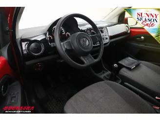 Volkswagen Up! 1.0 move up! BlueMotion 5-DRS 98.606 km! picture 12