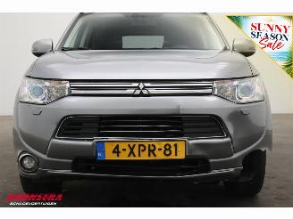Mitsubishi Outlander 2.0 PHEV 4WD Executive Edition Navi Clima Cruise Camera AHK picture 6