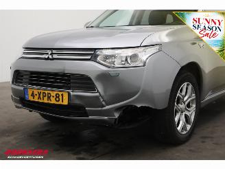 Mitsubishi Outlander 2.0 PHEV 4WD Executive Edition Navi Clima Cruise Camera AHK picture 10