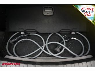 BMW 3-serie 330e M-Sport Cruise Navi Leder Schuifdak Camera Apple/Android SHZ AHK PDC picture 32