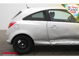 Opel Corsa 1.4-16V Anniversary Edition 3-drs Airco Navi Bluetooth PDC picture 5
