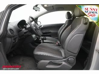 Opel Corsa 1.4-16V Anniversary Edition 3-drs Airco Navi Bluetooth PDC picture 13