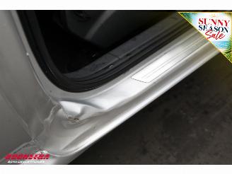 Opel Corsa 1.4-16V Anniversary Edition 3-drs Airco Navi Bluetooth PDC picture 8