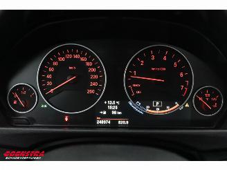 BMW 3-serie 320i Executive Leder Xenon Navi Clima Cruise PDC picture 14