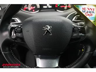 Peugeot 308 SW 1.2 PureTech Active Pano Navi Cruise Clima Apple/Android PDC picture 12