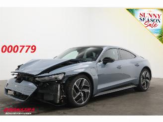 Vaurioauto  passenger cars Audi E-tron ACC Pano Clima Memory B&O Navi Virtual HUD SHZ PDC 2025/11